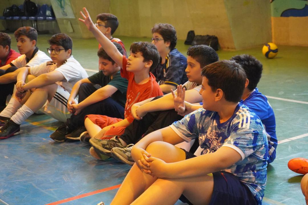 asre-enghelab7-1404 (21)